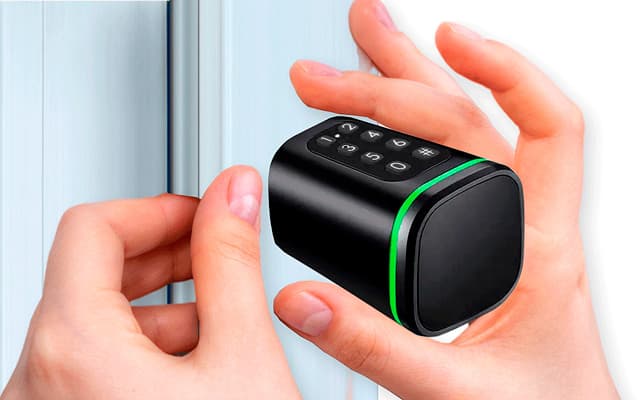 Cerradura inteligente en apartamento turístico